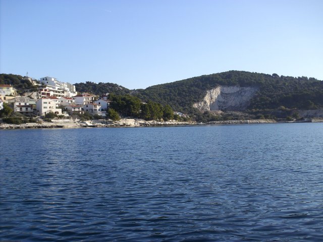 fcddddf613282f040c.jpg
